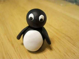 boneka pinguin dari plastisin 6 2024
